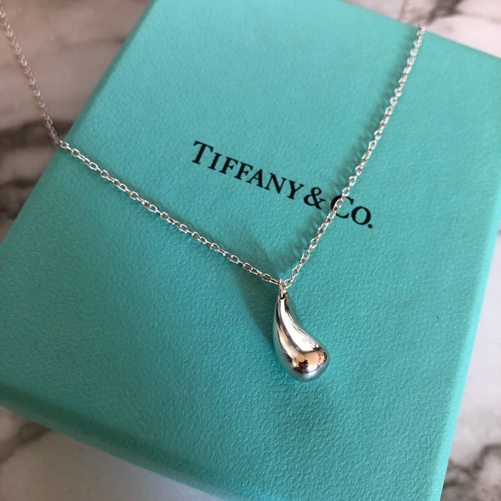 Tiffany & Co. sterling silver teardrop necklace